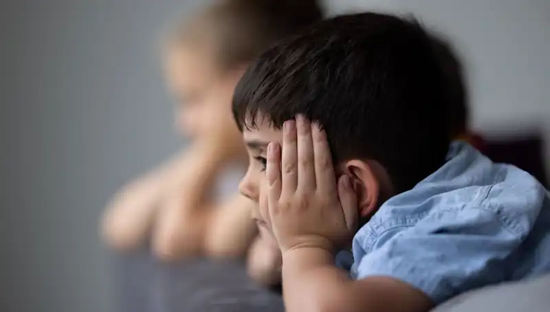 Otizm Erkeklerde Neden Daha Yaygın? Kadınlarda Gözlemlenen Farklılıklar