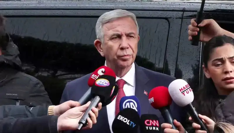 Mansur Yavaş, Dilek İmamoğlu'na Ziyaret Gerçekleştirdi: "Hukuka Güveniyoruz"
