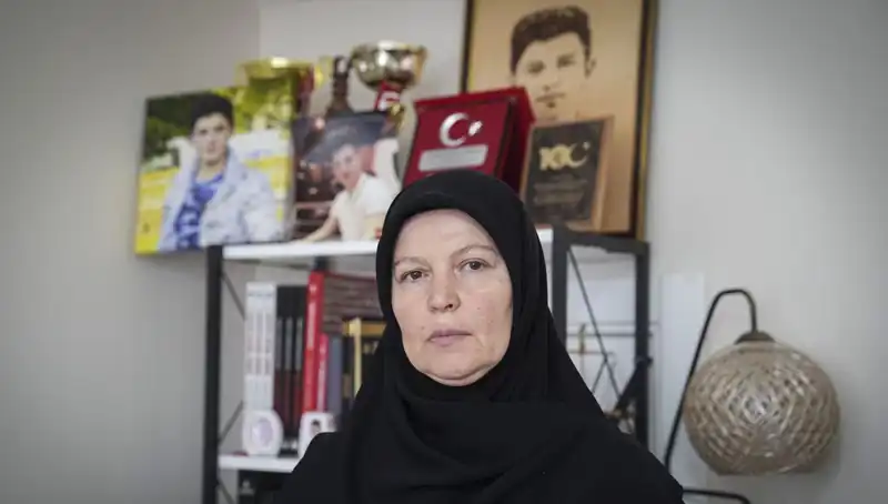 15 Temmuz'un Unutulmaz Hatırası: Şehit Mahir Ayabak ve Annesinin Duygu Dolu Hikayesi