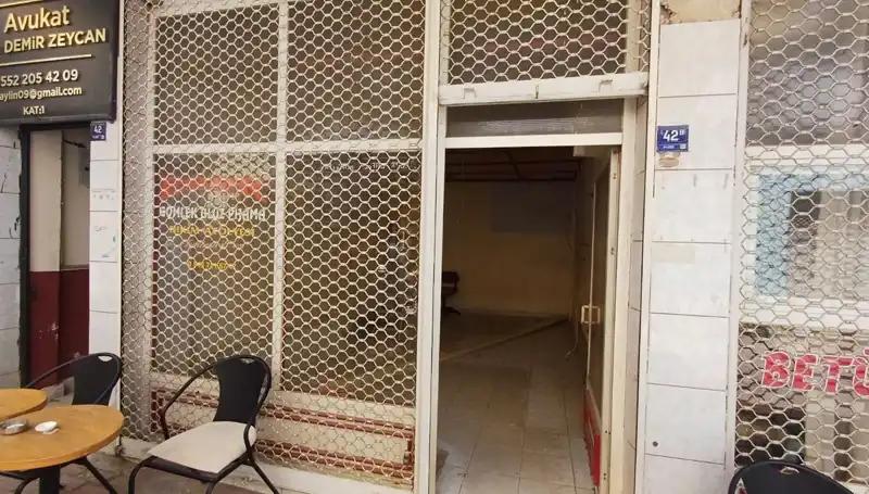 Yarım Asırlık Dükkan Kapılarını Kapatıyor: Sadece İsim Kaldı