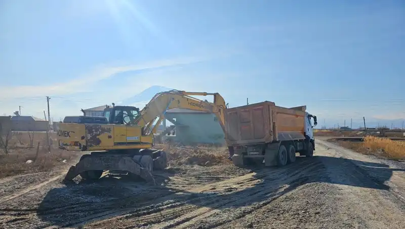 Iğdır'da Güvenlik İhtiyacıyla 179 Metruk Yapı Yıkıldı