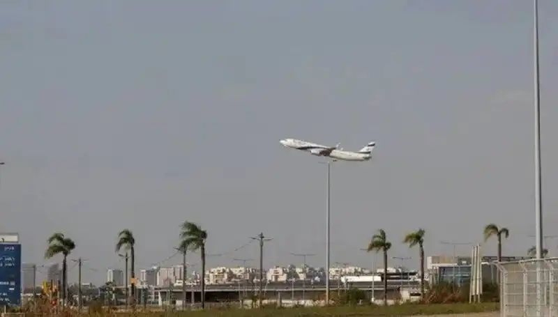 Yemenli Husiler, Ben Gurion Havalimanı'nı Hedef Alarak Saldırı Girişiminde Bulundu
