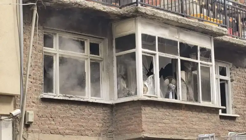 Bursa’da İki Katlı Ev Kısa Sürede Alevlere Teslim Oldu