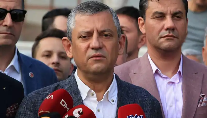 Özgür Özel’den Çarpıcı Açıklama: “Sandığı Ortadan Kaldırmak İstiyorlar”