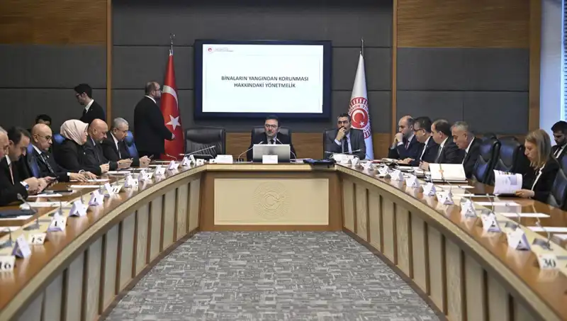 Kartalkaya'daki Otel Yangını: TBMM Araştırma Komisyonu Falan Hitmette!