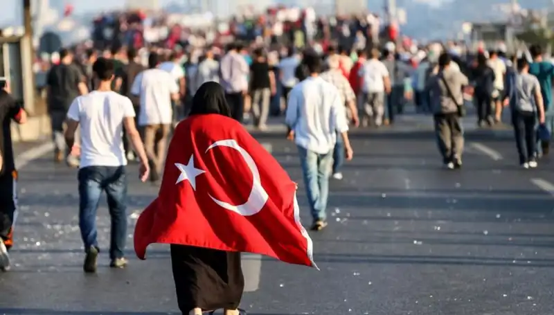 Türkiye Kabinesi'nden 15 Temmuz’a Anlamlı Mesajlar: Demokrasi ve Birlik Vurgusu