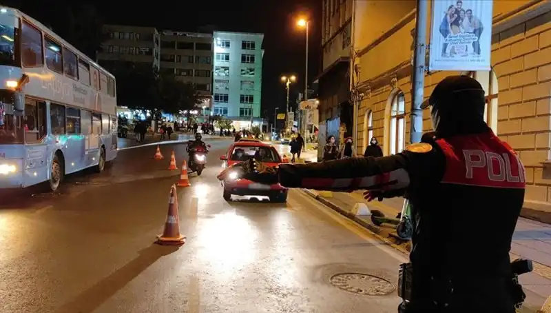 İstanbul'da Huzur Operasyonu: Güvenlik Denetimleri Başarıyla Tamamlandı