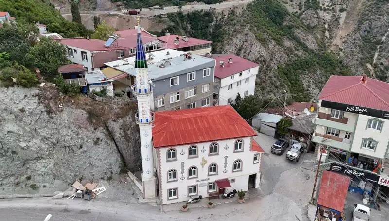 Yurdun Dört Bir Yanından Çelik Minare Siparişleri Yağıyor: İşte Sebebi