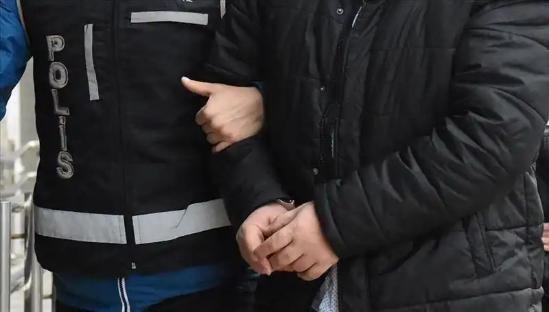 Uyuşturucu Satarken Arazide Yakalanan Sanığa 15 Yıl Hapis Cezası