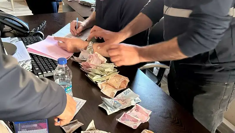 Antalya'da Şaşırtan Dilenci Operasyonu: Yüz Binlerce Lira İle Ne Oldu?