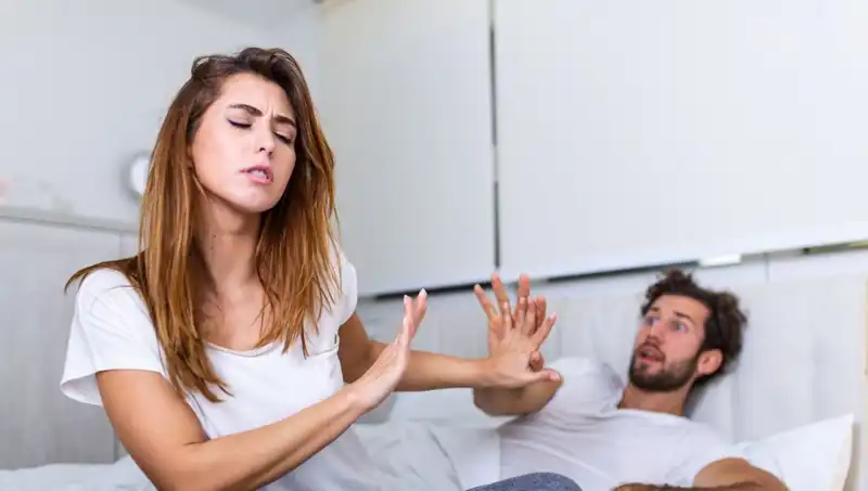 Aşka Hazır Olmadığınızı Gösteren 10 Belirtiler: Uzman Açıklıyor