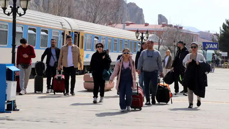 İranlı Turistlerin Nevruz Bayramı'nda Van’a Yapacağı Yoğun Ziyaret