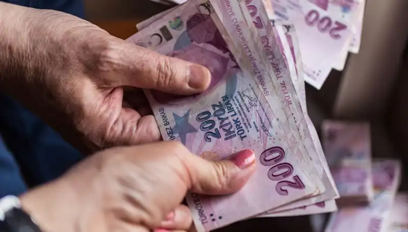2025 Temmuz Ayında Memur ve Emekli Maaşlarına Ne Kadar Zam Bekleniyor?