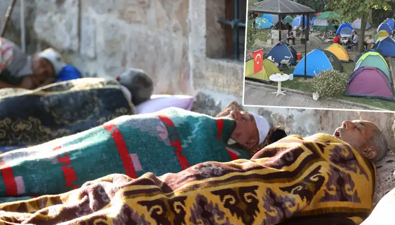 Türkiye'nin En Çok Beklenen Etkinliği "Bedava Palas" Bu Yıl Yine Kapalı Alanları Doldurdu